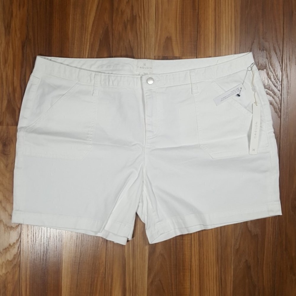 Caslon White Utility Shorts Size 18